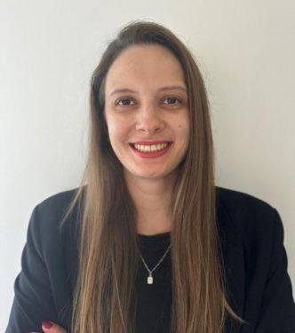 Andrea Isabel Almeida Pereira